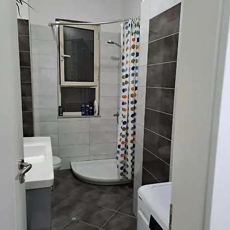 Apartment Tirana's Elevated *
